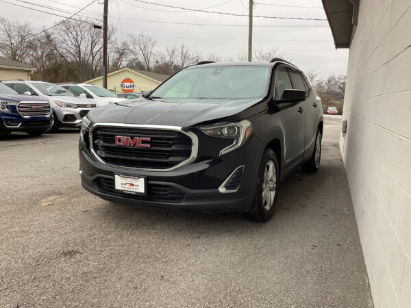 2020 GMC Terrain SLE - Image 3