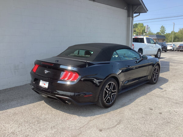 2022 Ford Mustang 2dr Conv EcoBoost Premium - Image 3